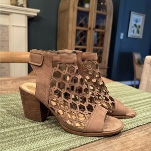 Vince Camuto Booties
